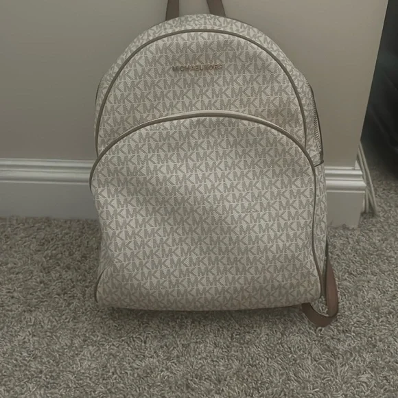 Michael Kors Beige Monogram Backpack MICHAEL KORS KIDS Beige All-Over Monogram Backpack for Girls  main image 3
